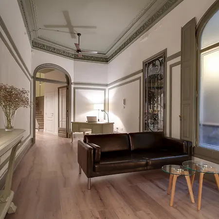 לינה וארוחת בוקר Principal B&bcn ברצלונה